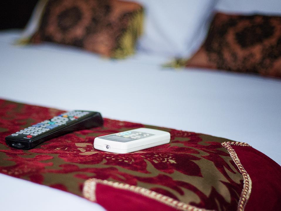 Hotel Celebes Makassar Bagian luar foto